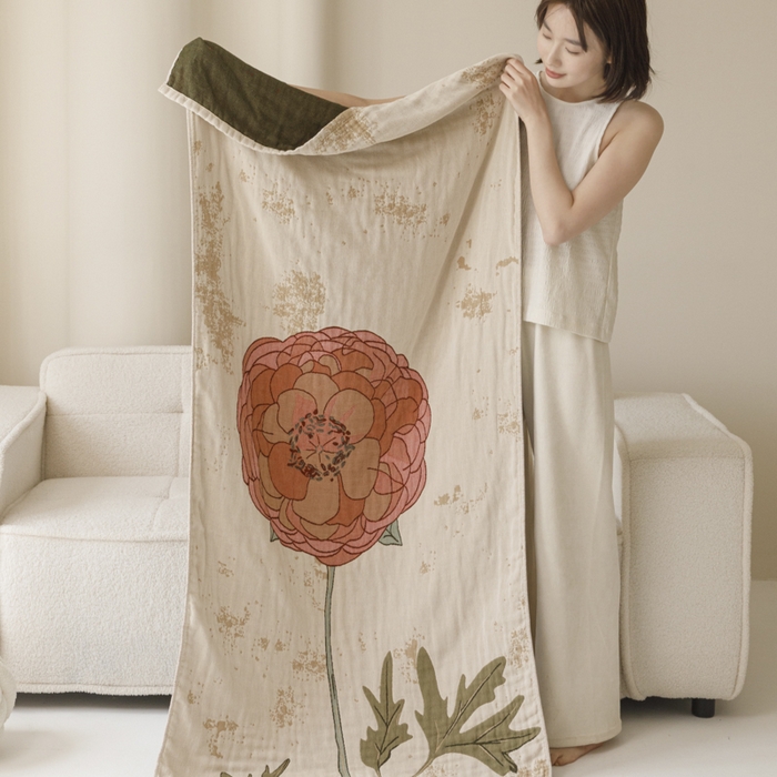 91家纺网 家纺一手货源 找家纺 爱港家纺 2025新款全棉全彩纱浴巾 披肩毯 午睡纱布毯 浴巾-羞花-贵妃 75*150cm/条