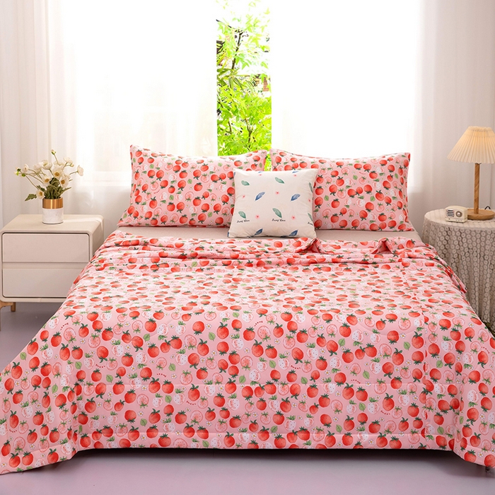 91家纺网 家纺一手货源 找家纺 天瑜家纺 2025新款棉绸夏被苏香绸舒香绸夏凉被人造棉空调被 草莓红