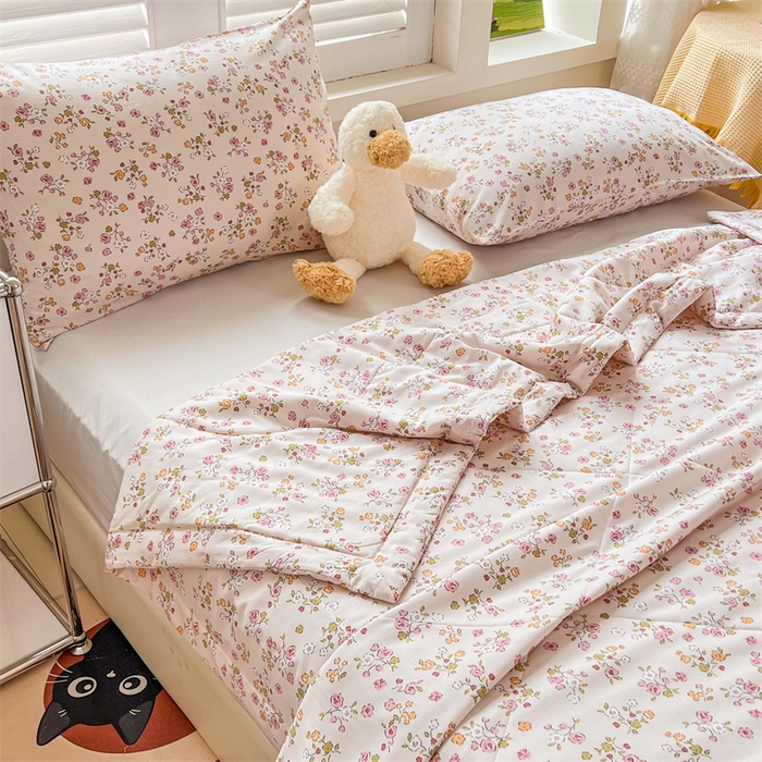 91家纺网 家纺一手货源 找家纺 天瑜家纺 2025新款棉绸夏被苏香绸舒香绸夏凉被人造棉空调被 春日粉