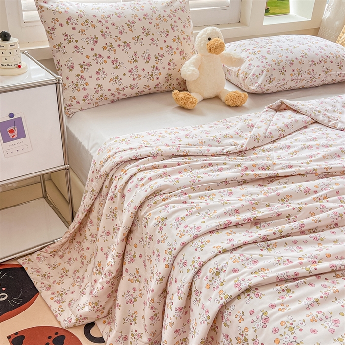 91家纺网 家纺一手货源 找家纺 天瑜家纺 2025新款棉绸夏被苏香绸舒香绸夏凉被人造棉空调被 春日粉