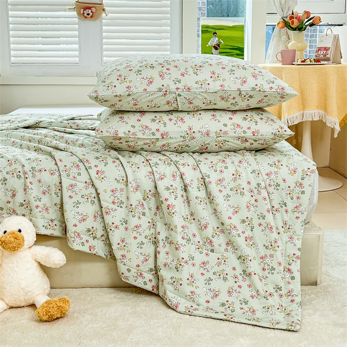 91家纺网 家纺一手货源 找家纺 天瑜家纺 2025新款棉绸夏被苏香绸舒香绸夏凉被人造棉空调被 春日绿