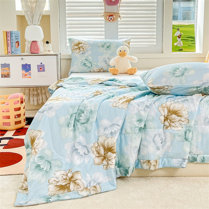 91家纺网 家纺一手货源 找家纺 天瑜家纺 2025新款棉绸夏被苏香绸舒香绸夏凉被人造棉空调被 盛世牡丹蓝