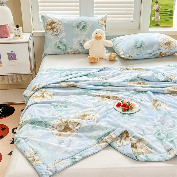 91家纺网 家纺一手货源 找家纺 天瑜家纺 2025新款棉绸夏被苏香绸舒香绸夏凉被人造棉空调被 盛世牡丹蓝