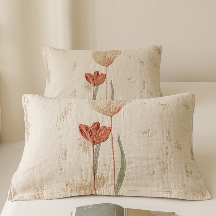 91家纺网 家纺一手货源 找家纺 爱港家纺 2025新款全棉色织纱枕巾 花卉枕头巾 隔热耐脏防滑枕巾 枕巾-闭月-貂蝉 52*75cm/只