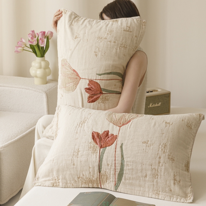 91家纺网 家纺一手货源 找家纺 爱港家纺 2025新款全棉色织纱枕巾 花卉枕头巾 隔热耐脏防滑枕巾 枕巾-闭月-貂蝉 52*75cm/对