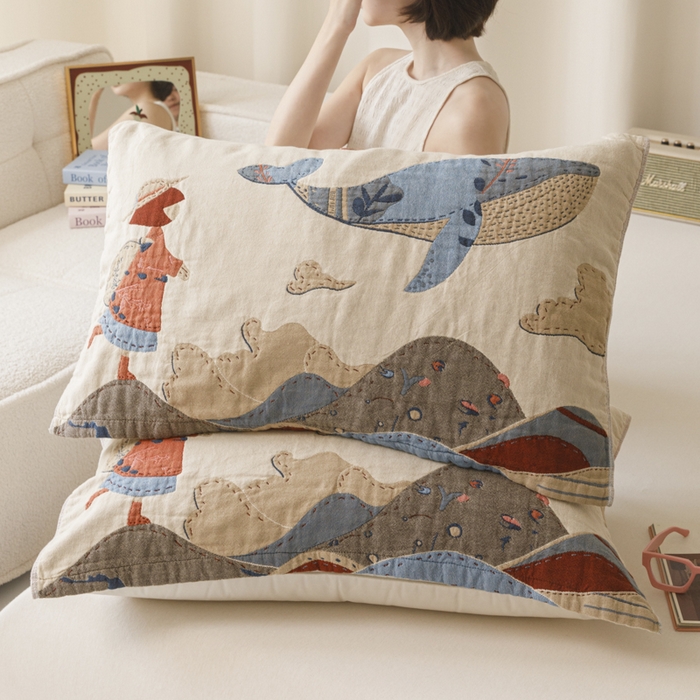 91家纺网 家纺一手货源 找家纺 爱港家纺 2025新款全棉色织纱枕巾 花卉枕头巾 隔热耐脏防滑枕巾 枕巾-大鱼-女孩 52*75cm/只