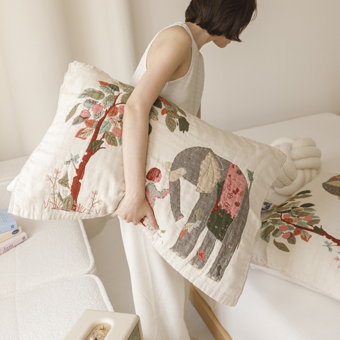 91家纺网 家纺一手货源 找家纺 爱港家纺 2025新款全棉色织纱枕巾 花卉枕头巾 隔热耐脏防滑枕巾 枕巾-和谐-自然 52*75cm/对