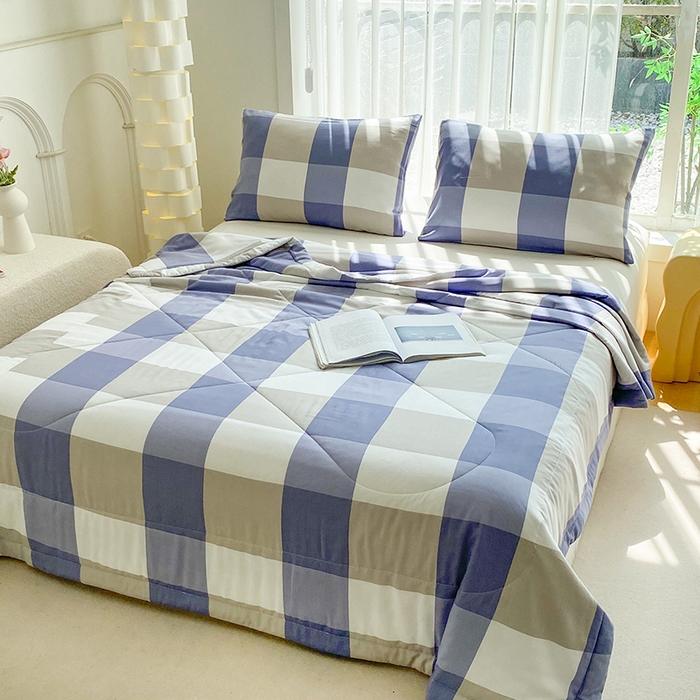 91家纺网 家纺一手货源 找家纺 天瑜家纺 2025新款棉绸夏被苏香绸舒香绸夏凉被人造棉空调被 蓝大格