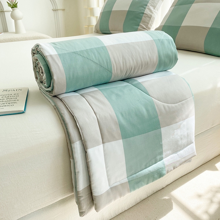 91家纺网 家纺一手货源 找家纺 天瑜家纺 2025新款棉绸夏被苏香绸舒香绸夏凉被人造棉空调被 绿大格