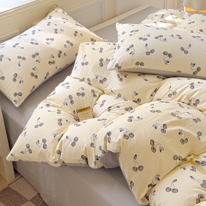 91家纺网 家纺一手货源 找家纺 蓝淋家纺 2025新款亲肤舒适皱皱棉印花四件套 点点爱