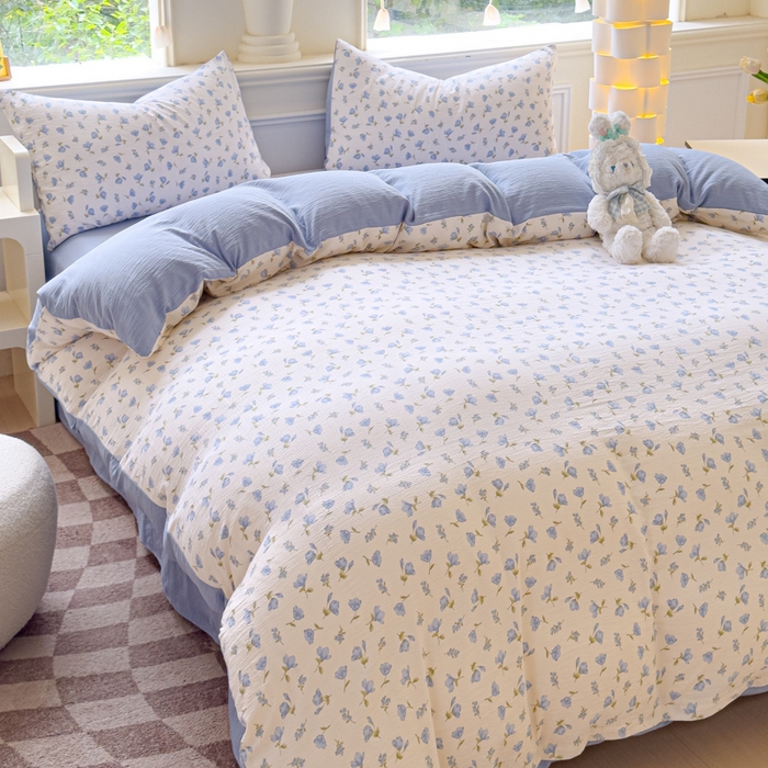 91家纺网 家纺一手货源 找家纺 蓝淋家纺 2025新款亲肤舒适皱皱棉印花四件套 浪漫定义-蓝