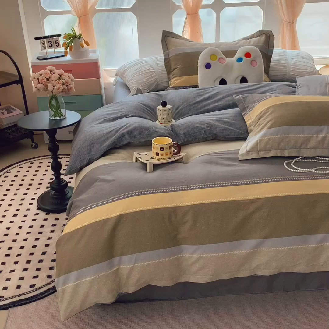 91家纺网 家纺一手货源 找家纺 莱豫家纺 2025新款亲肤舒适小清新印花纯棉四件套 条纹人生咖