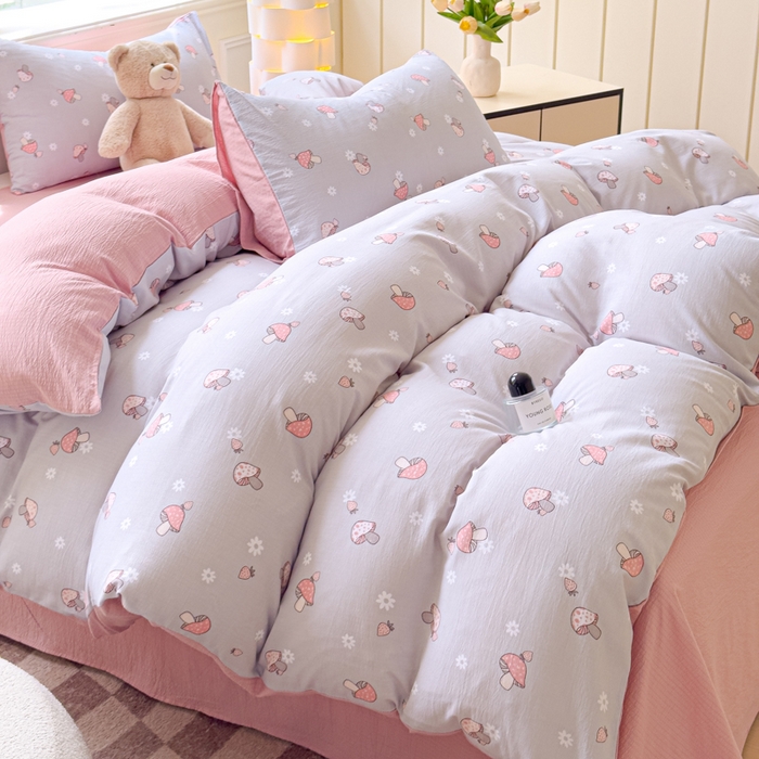 91家纺网 家纺一手货源 找家纺 蓝淋家纺 2025新款亲肤舒适皱皱棉印花四件套 浅忆-灰