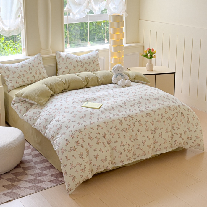 91家纺网 家纺一手货源 找家纺 蓝淋家纺 2025新款亲肤舒适皱皱棉印花四件套 秋实-绿