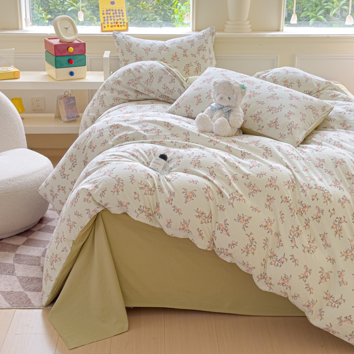 91家纺网 家纺一手货源 找家纺 蓝淋家纺 2025新款亲肤舒适皱皱棉印花四件套 秋实-绿