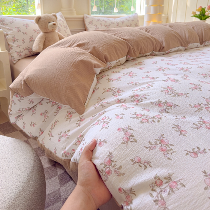 91家纺网 家纺一手货源 找家纺 蓝淋家纺 2025新款亲肤舒适皱皱棉印花四件套 秋实-米