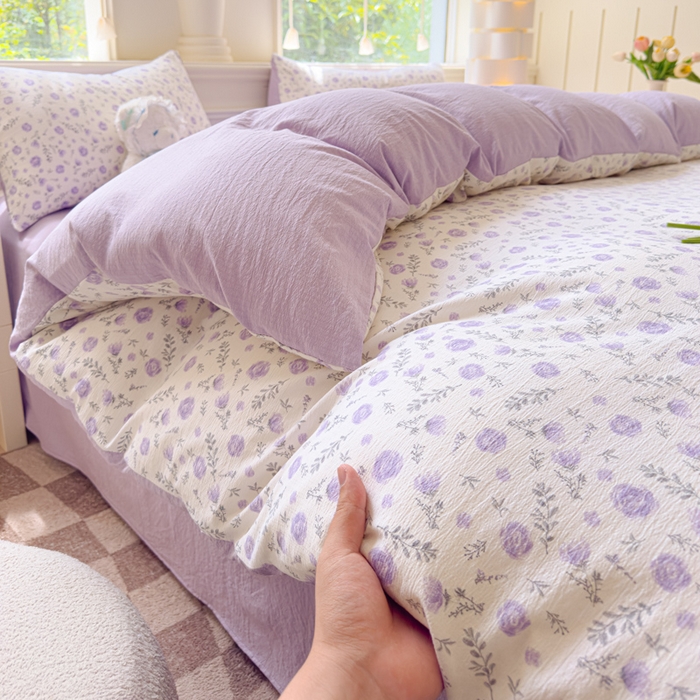 91家纺网 家纺一手货源 找家纺 蓝淋家纺 2025新款亲肤舒适皱皱棉印花四件套 惜花芷-紫