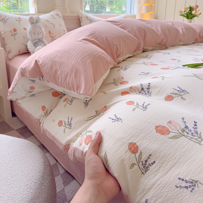 91家纺网 家纺一手货源 找家纺 蓝淋家纺 2025新款亲肤舒适皱皱棉印花四件套 寻花记