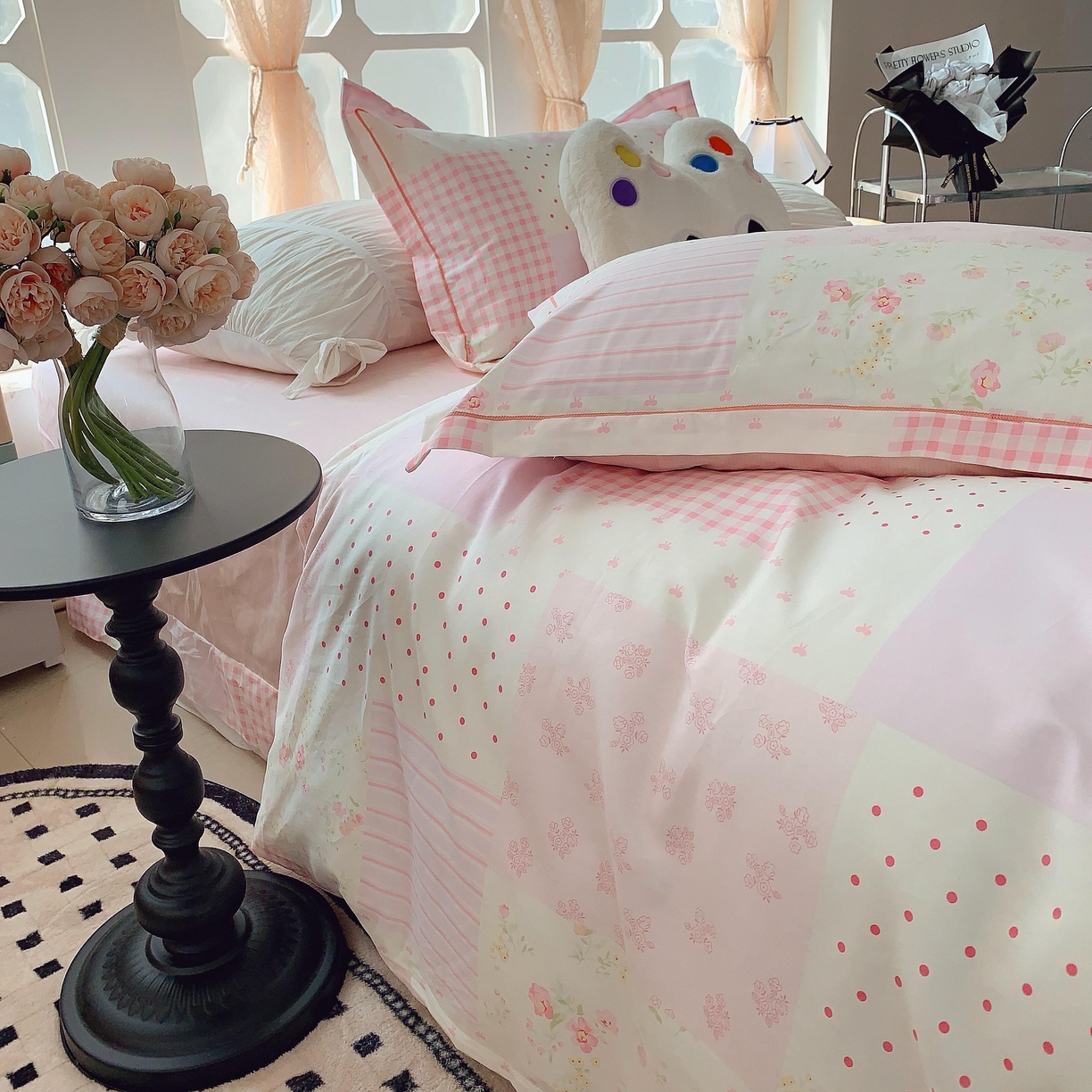 91家纺网 家纺一手货源 找家纺 莱豫家纺 2025新款亲肤舒适小清新印花纯棉四件套 幸福拼图粉