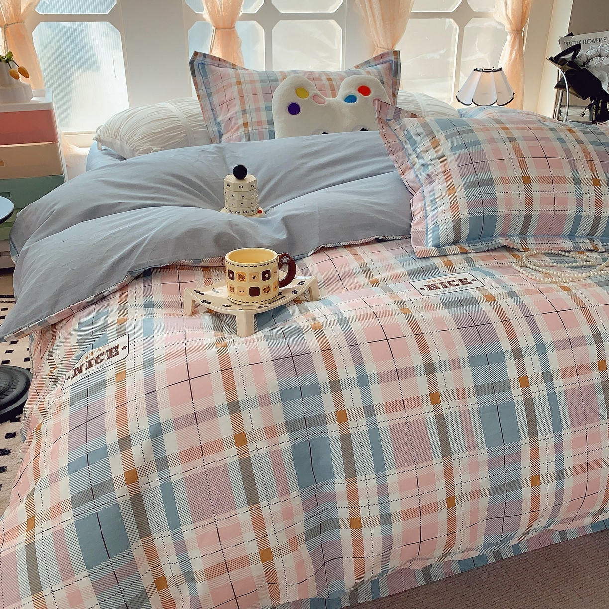 91家纺网 家纺一手货源 找家纺 莱豫家纺 2025新款亲肤舒适小清新印花纯棉四件套 休闲格