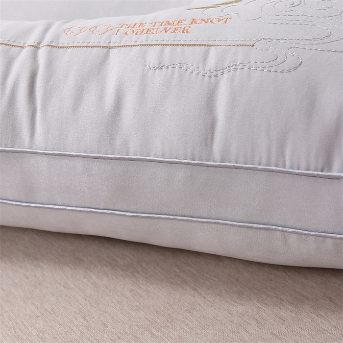 91家纺网 家纺一手货源 找家纺 天意美枕芯 2025新款喜柿花生枕头枕芯 灰色 48*74cm/只