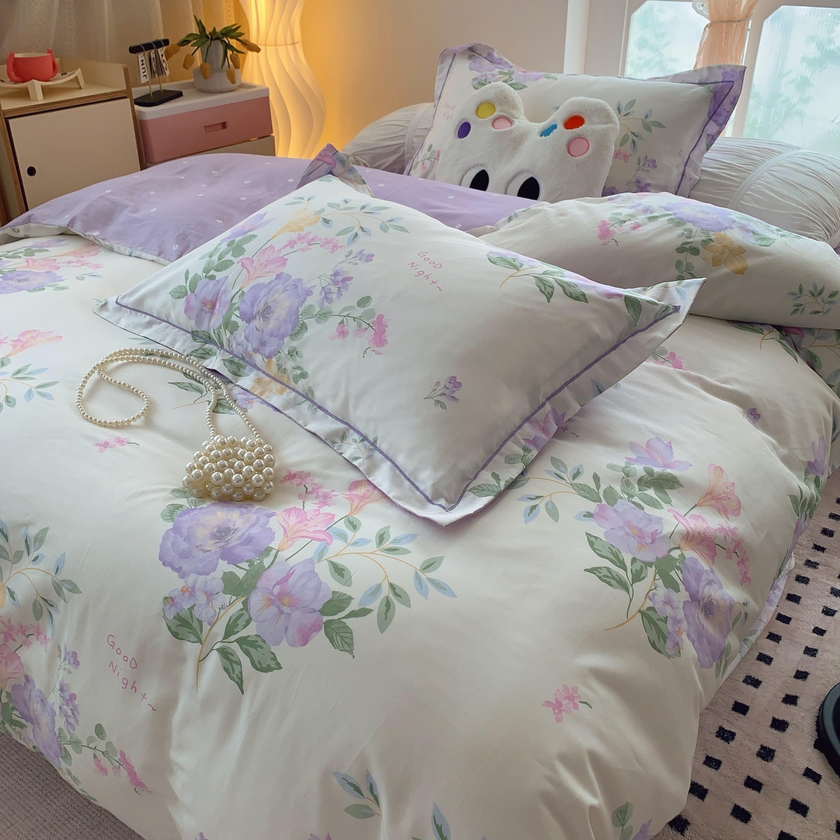 91家纺网 家纺一手货源 找家纺 莱豫家纺 2025新款亲肤舒适小清新印花纯棉四件套 紫薇