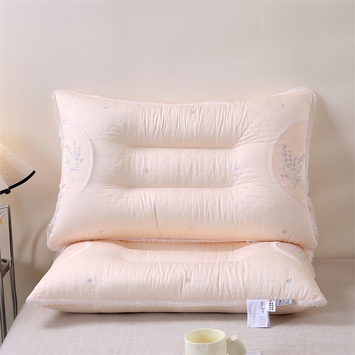 91家纺网 家纺一手货源 找家纺 天意美枕芯 2025新款薰衣草花边养身枕枕头枕芯 薰衣草花边养身枕-嫩粉 48*74cm/只