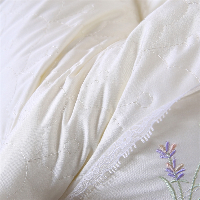 91家纺网 家纺一手货源 找家纺 天意美枕芯 2025新款薰衣草花边养身枕枕头枕芯 薰衣草花边养身枕-皎洁白 48*74cm/对