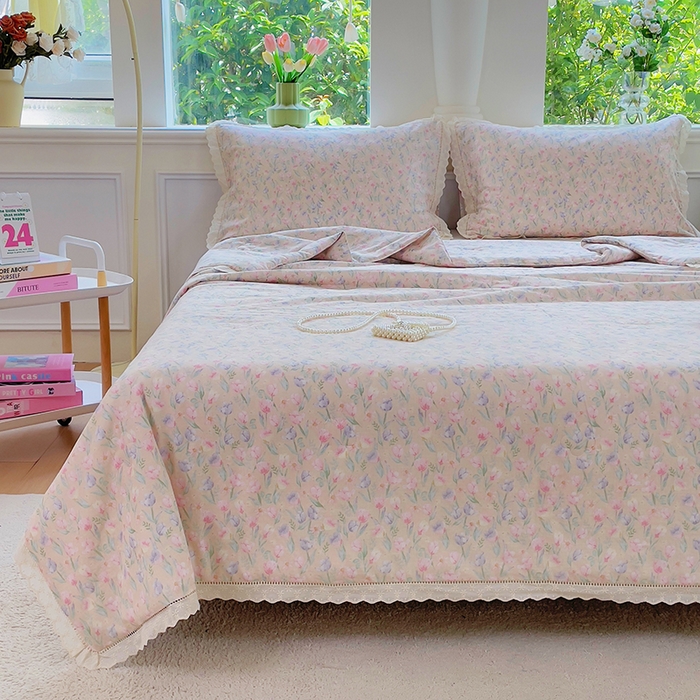 91家纺网 家纺一手货源 找家纺 集布 2025新款100%全棉双层纱花边款夏被夏凉被 初夏