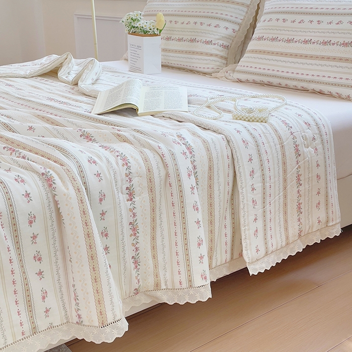 91家纺网 家纺一手货源 找家纺 集布 2025新款100%全棉双层纱花边款夏被夏凉被 苏黎世