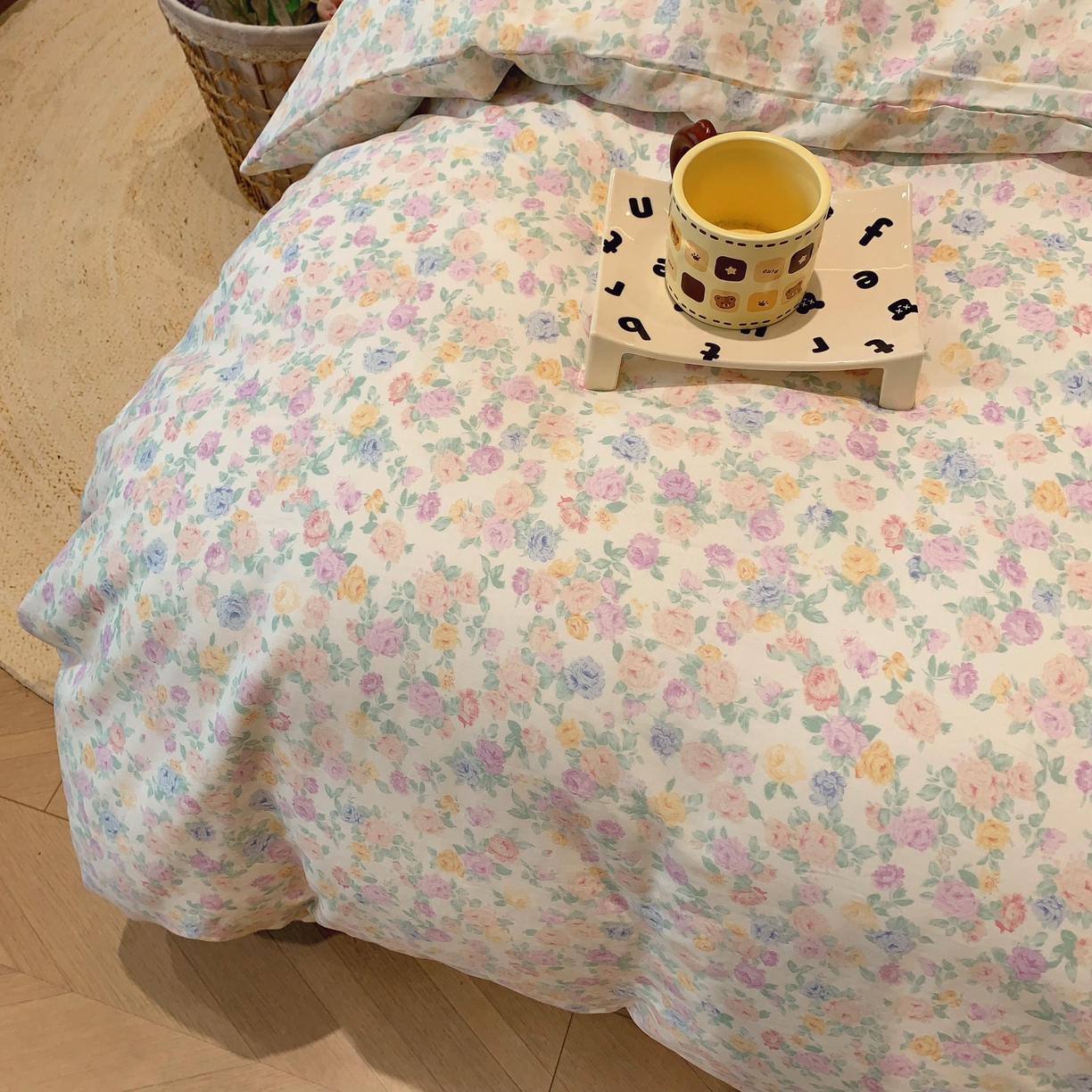 91家纺网 家纺一手货源 找家纺 莱豫家纺 2025新款亲肤舒适双层纱四件套 静海花影