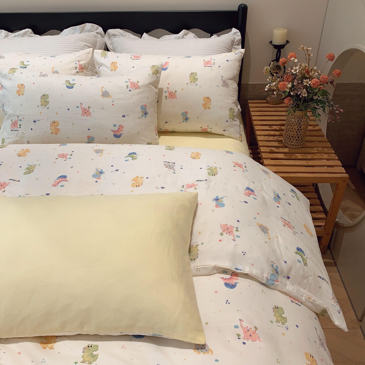 91家纺网 家纺一手货源 找家纺 莱豫家纺 2025新款亲肤舒适双层纱四件套 恐龙冒险