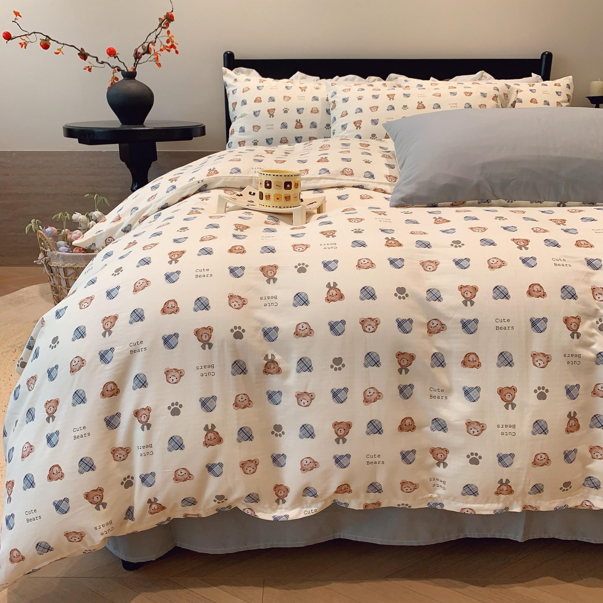 91家纺网 家纺一手货源 找家纺 莱豫家纺 2025新款亲肤舒适双层纱四件套 绅士熊