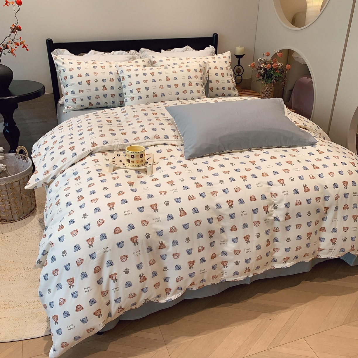 91家纺网 家纺一手货源 找家纺 莱豫家纺 2025新款亲肤舒适双层纱四件套 绅士熊