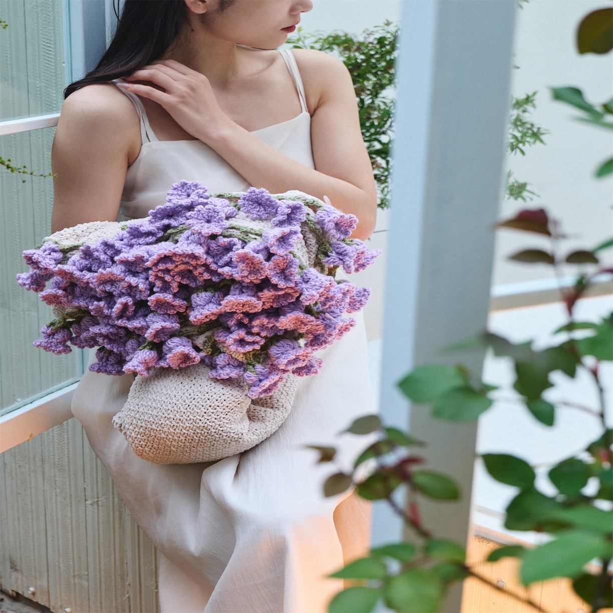 91家纺网 家纺一手货源 找家纺 （总）暖绵绵家纺 2025春夏新款玫瑰花束毯多功能盖毯毛毯毯子-特兰顿