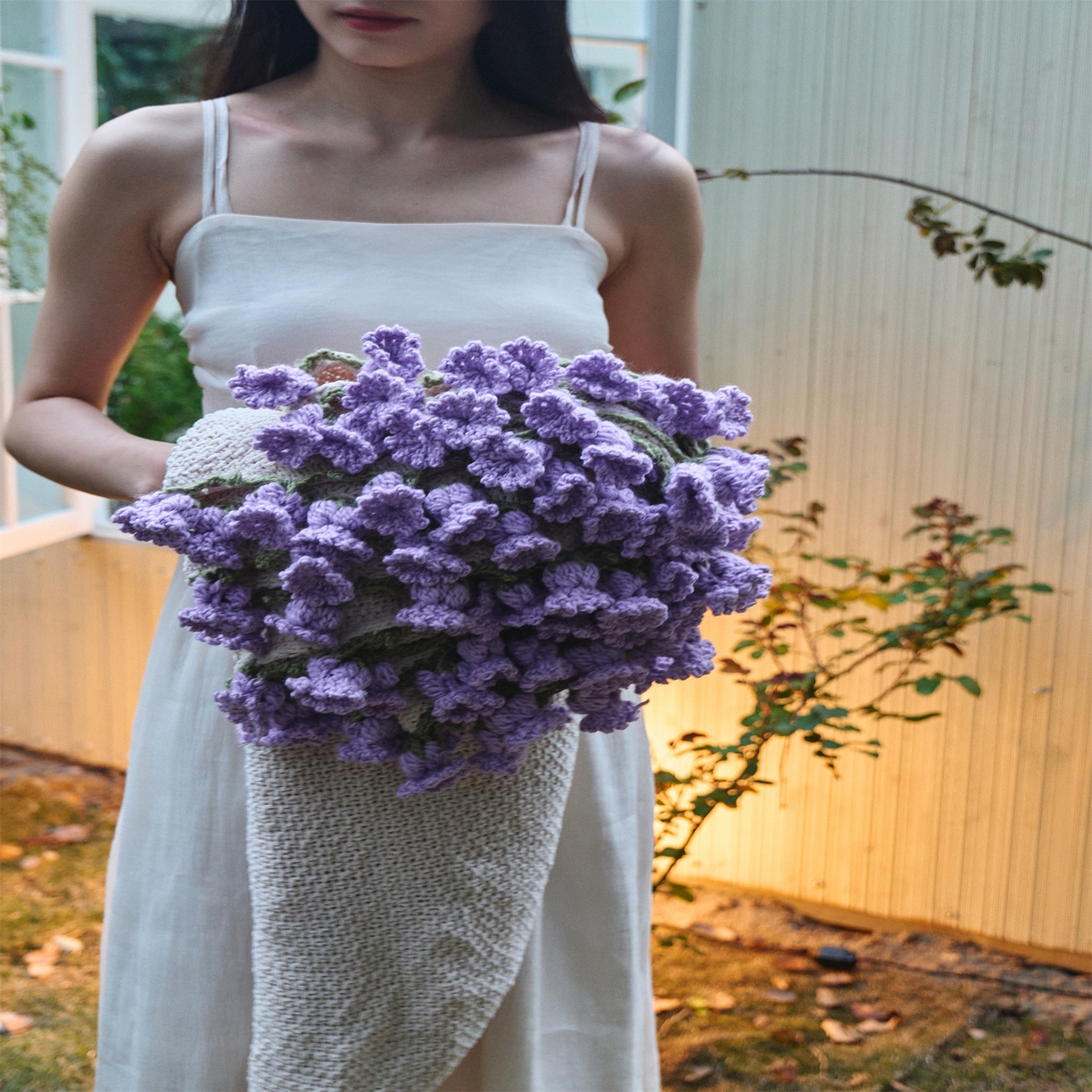 91家纺网 家纺一手货源 找家纺 （总）暖绵绵家纺 2025春夏新款玫瑰花束毯多功能盖毯毛毯毯子-特兰顿