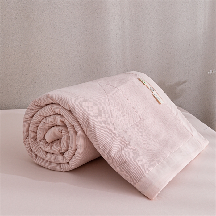 91家纺网 家纺一手货源 找家纺 天瑜家纺 2025新款色织全棉水洗棉棉花夏被 粉细条