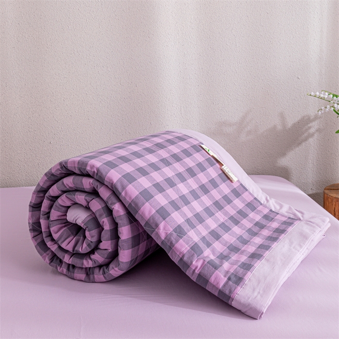 91家纺网 家纺一手货源 找家纺 天瑜家纺 2025新款色织全棉水洗棉棉花夏被 深紫中格