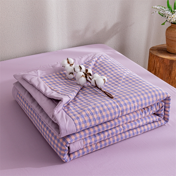 91家纺网 家纺一手货源 找家纺 天瑜家纺 2025新款色织全棉水洗棉棉花夏被 粉紫小格