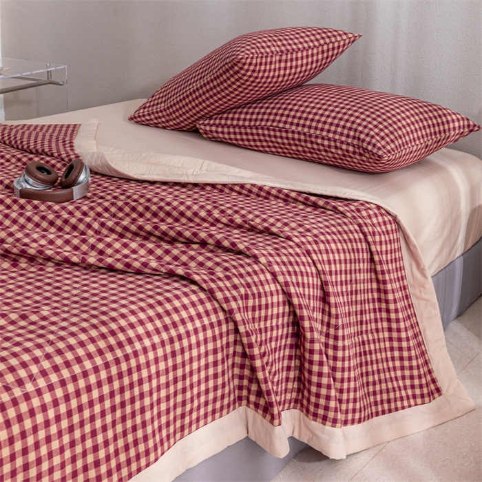 91家纺网 家纺一手货源 找家纺 天瑜家纺 2025新款色织全棉水洗棉棉花夏被 红咖小格