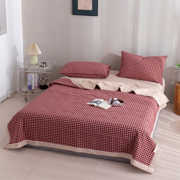 91家纺网 家纺一手货源 找家纺 天瑜家纺 2025新款色织全棉水洗棉棉花夏被 红咖小格