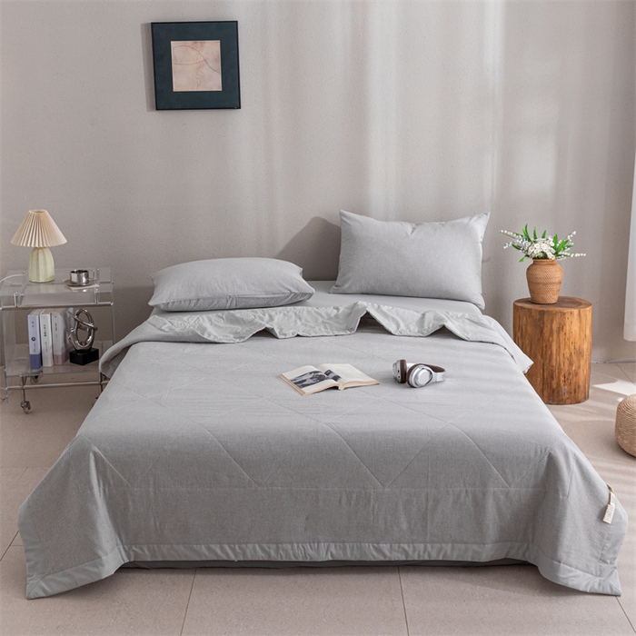 91家纺网 家纺一手货源 找家纺 天瑜家纺 2025新款色织全棉水洗棉棉花夏被 灰细条