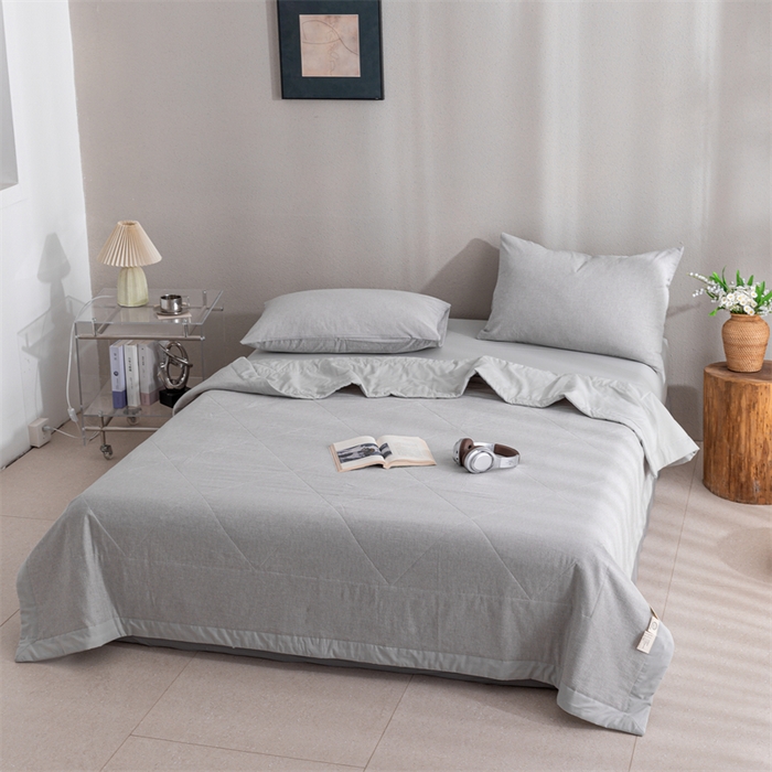 91家纺网 家纺一手货源 找家纺 天瑜家纺 2025新款色织全棉水洗棉棉花夏被 灰细条