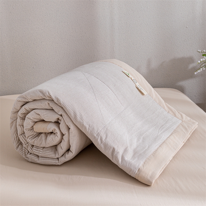 91家纺网 家纺一手货源 找家纺 天瑜家纺 2025新款色织全棉水洗棉棉花夏被 咖细条