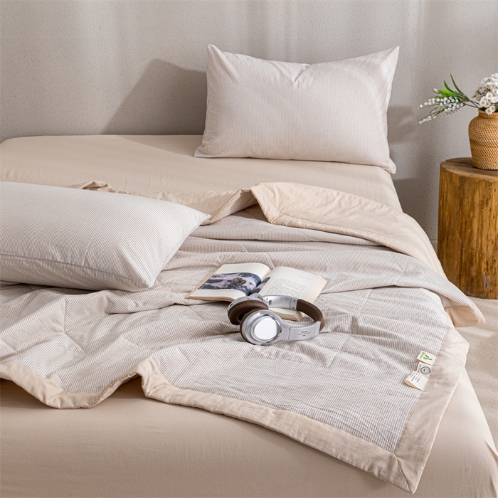 91家纺网 家纺一手货源 找家纺 天瑜家纺 2025新款色织全棉水洗棉棉花夏被 咖细条