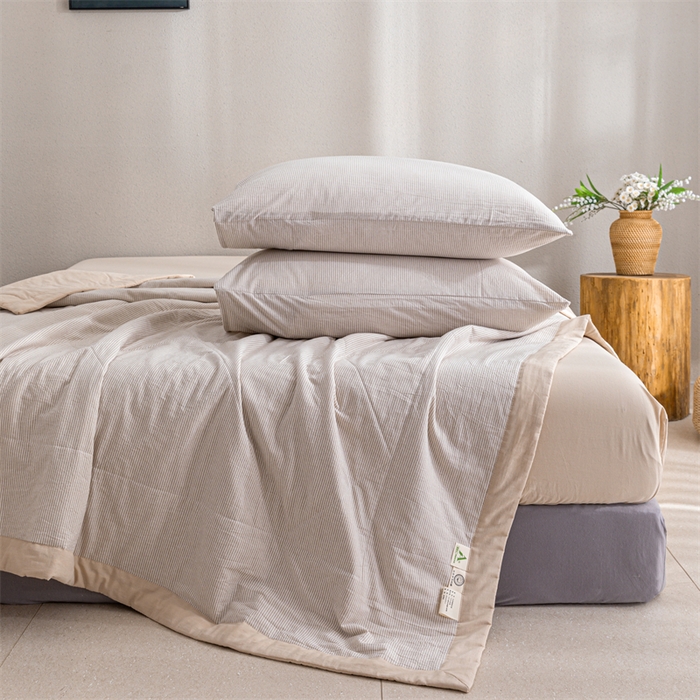 91家纺网 家纺一手货源 找家纺 天瑜家纺 2025新款色织全棉水洗棉棉花夏被 咖细条