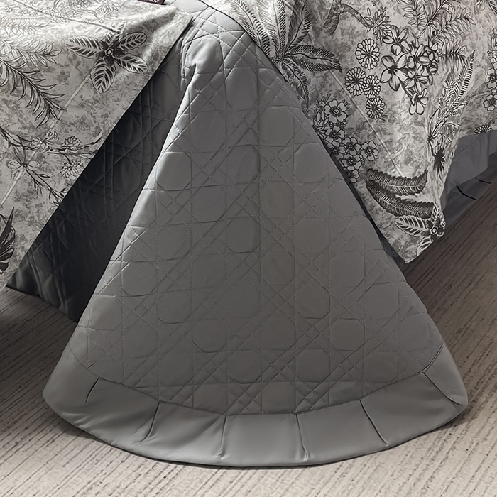 91家纺网 家纺一手货源 找家纺  2025新品A类100支天丝棉夹棉床盖床笠四件套全棉床单夏季轻奢真丝高端床上用品 丽芙-灰