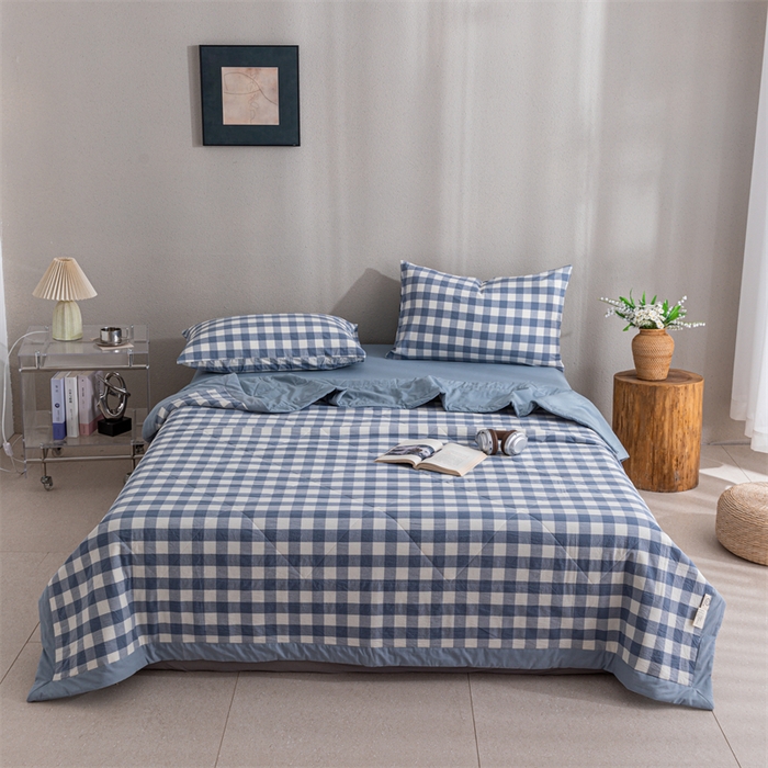 91家纺网 家纺一手货源 找家纺 天瑜家纺 2025新款色织全棉水洗棉棉花夏被 蓝中格