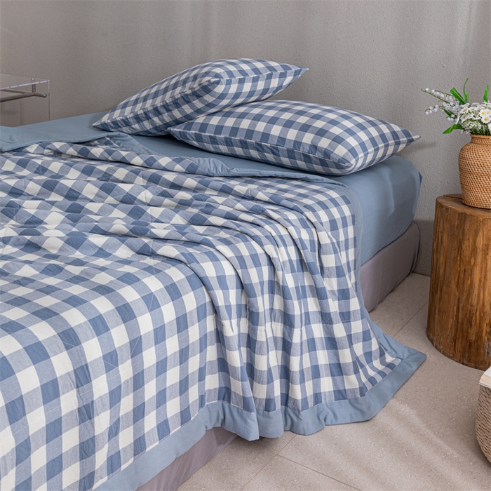 91家纺网 家纺一手货源 找家纺 天瑜家纺 2025新款色织全棉水洗棉棉花夏被 蓝中格