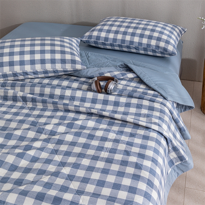 91家纺网 家纺一手货源 找家纺 天瑜家纺 2025新款色织全棉水洗棉棉花夏被 蓝中格